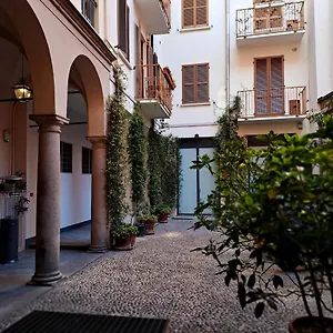 - Duomo Appartement Milan